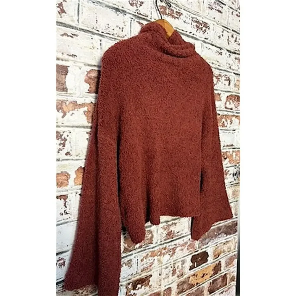 Urban Outfitters Rust Sherpa Cloud Fleece Oversized Pullover Turtleneck Sweater